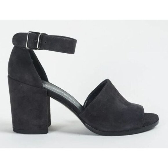 Stuart Weitzman Soho Gal Gray Suede Leather Ankle Strap Block Heel Sandals 5.5 M - Picture 1 of 12